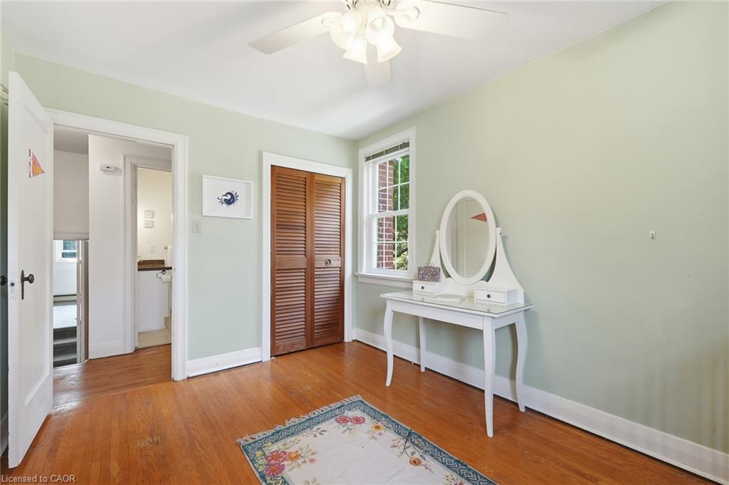 214 West River Road Property Photo 36