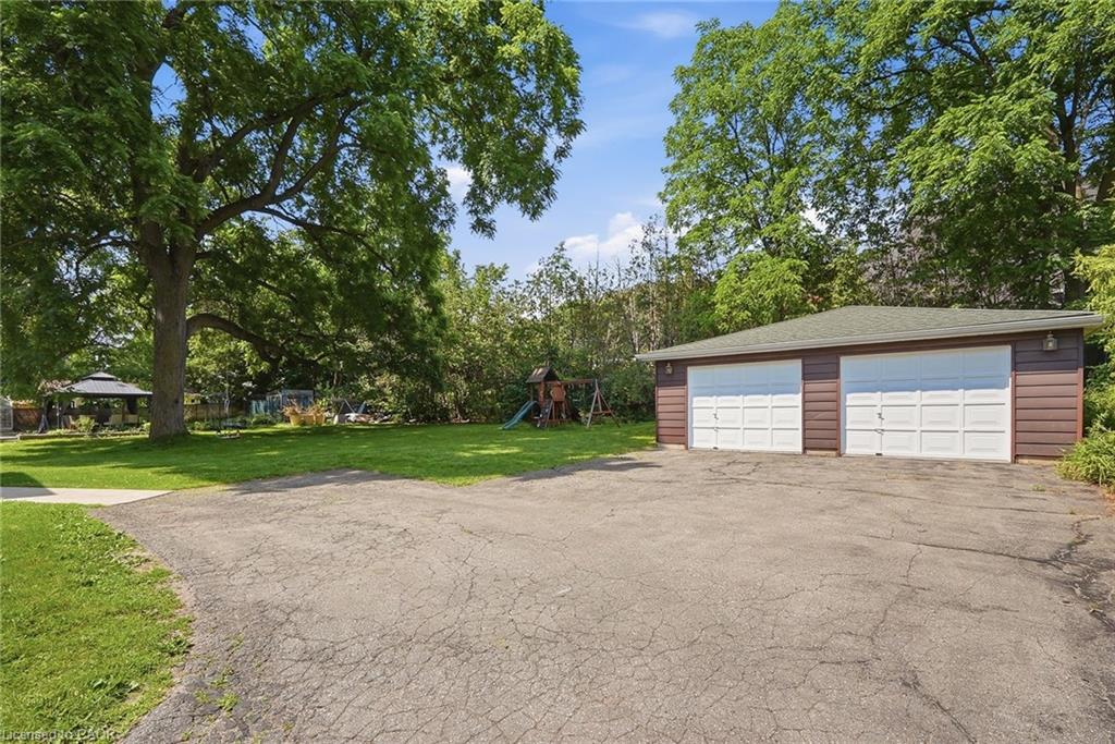 214 West River Road Property Photo 41