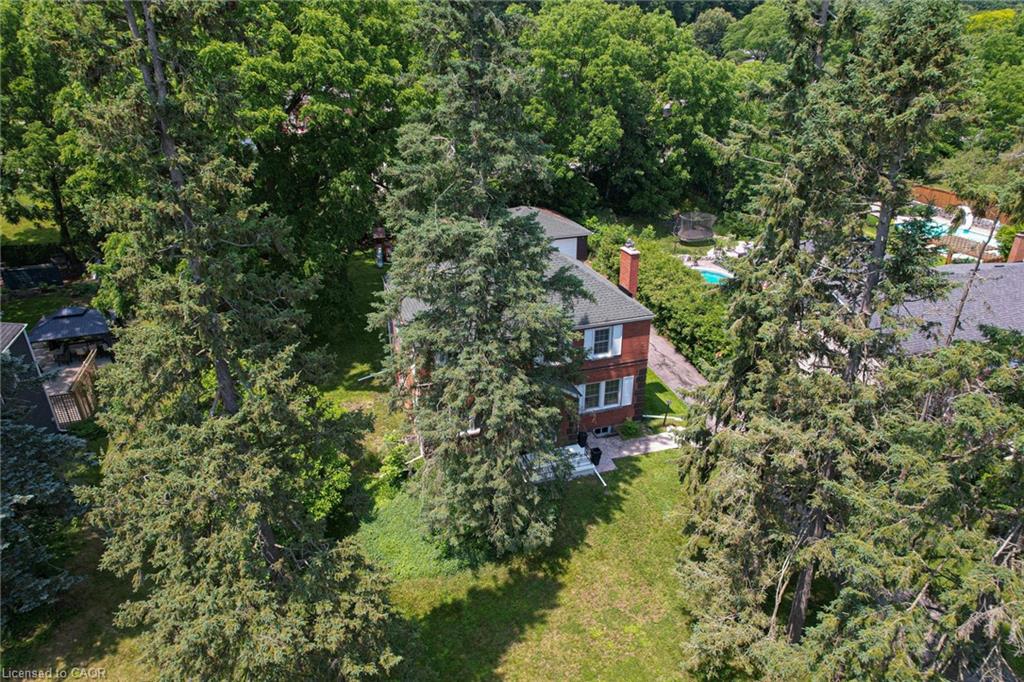 214 West River Road Property Photo 45