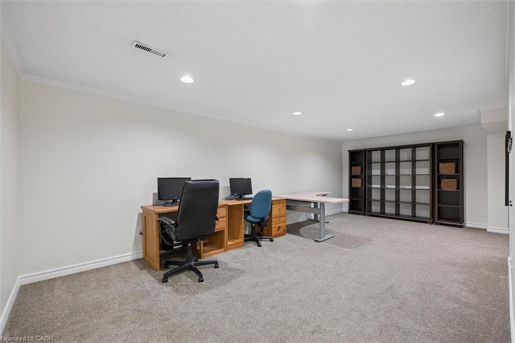 109 Ashberry Place Property Photo 30