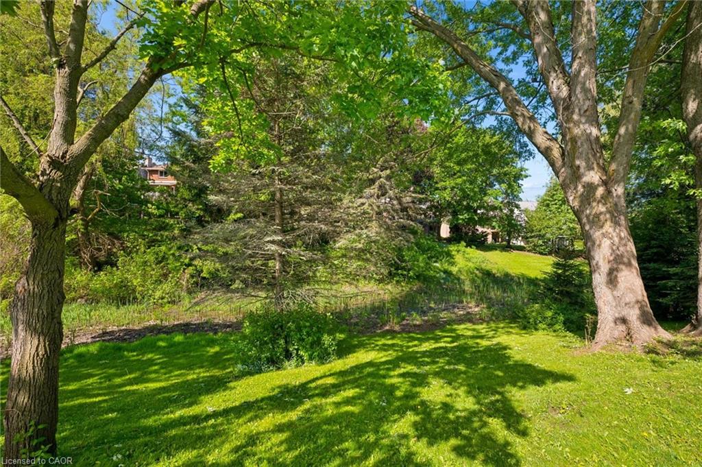 109 Ashberry Place Property Photo 45
