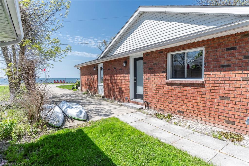 577 Edgewater Place Property Photo 40
