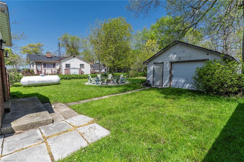 577 Edgewater Place Property Photo 44