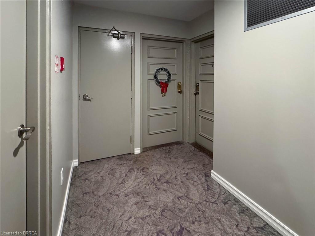304-1100 Jalna Boulevard Property Photo 3