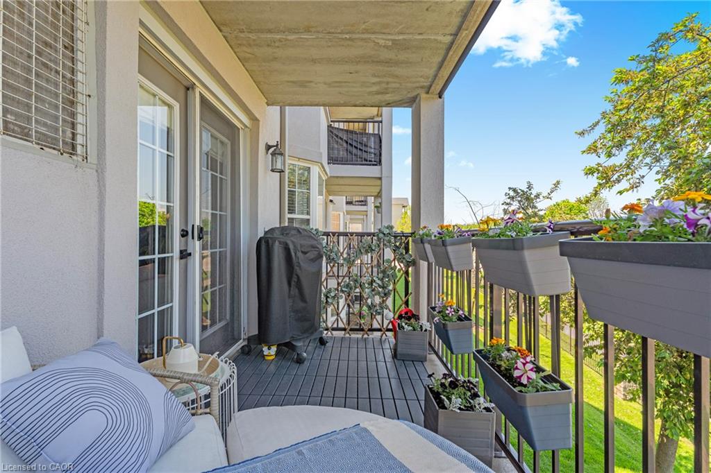 209-1421 Walkers Line Property Photo 9