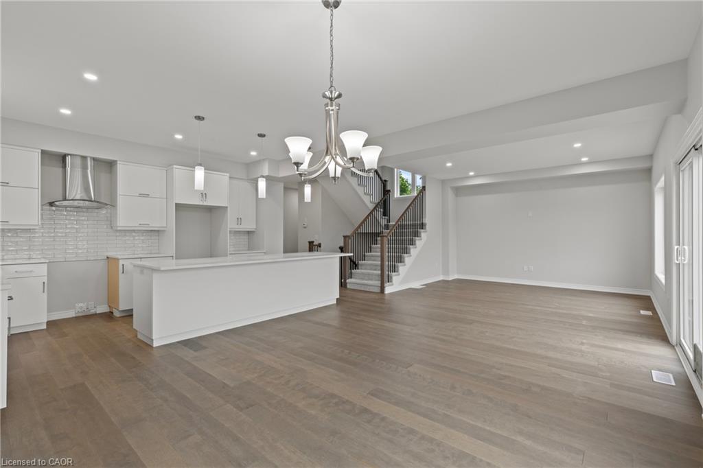 150 Hodgkins Avenue Property Photo 10
