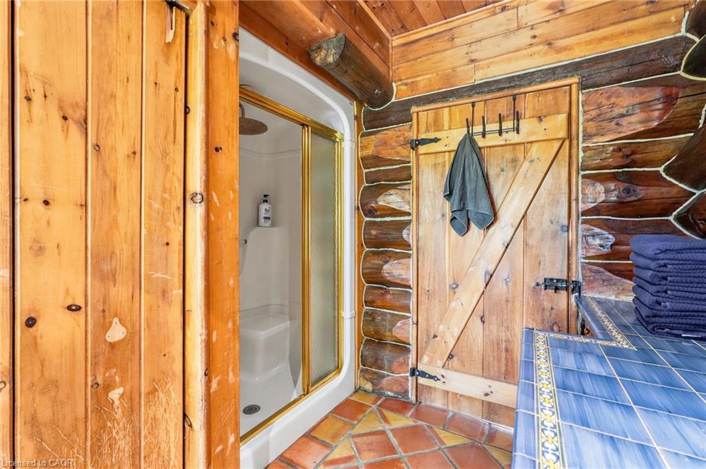 678 Chantler Road Property Photo 37