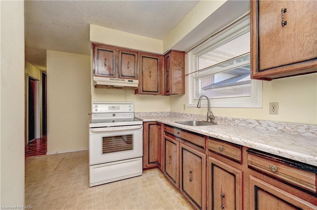106 Kimberly Crescent Property Photo 16