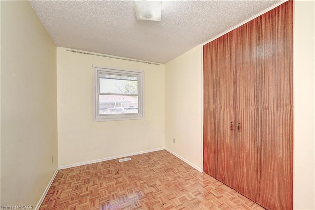 106 Kimberly Crescent Property Photo 26