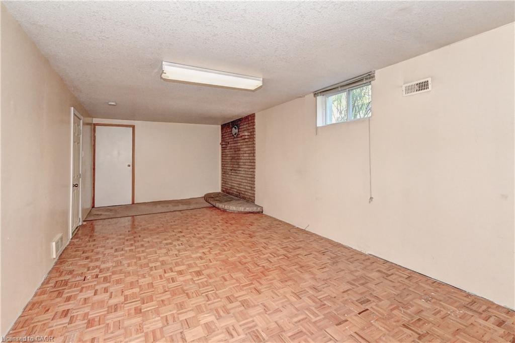 106 Kimberly Crescent Property Photo 30