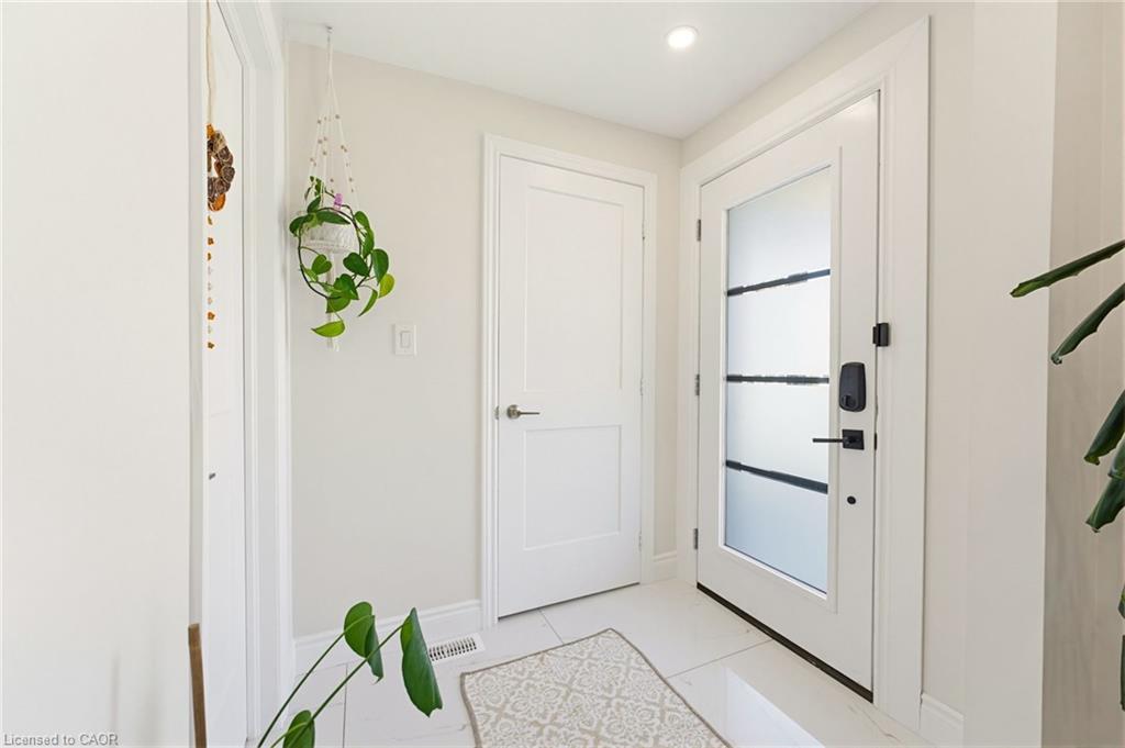 91 First Street N Property Photo 12