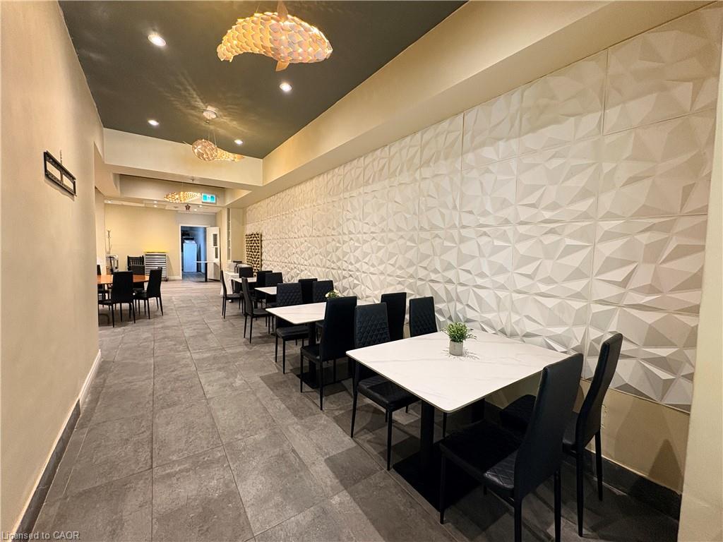54 James Street N Property Photo 14