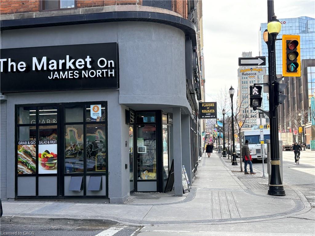 54 James Street N Property Photo 23