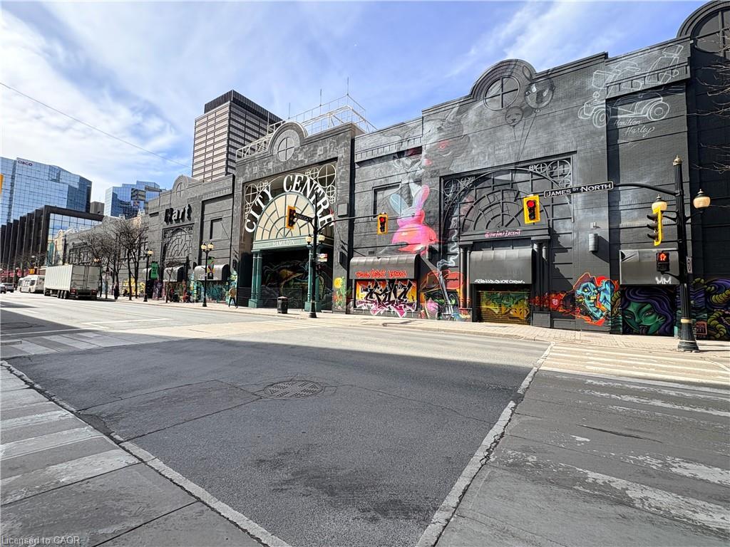 54 James Street N Property Photo 26