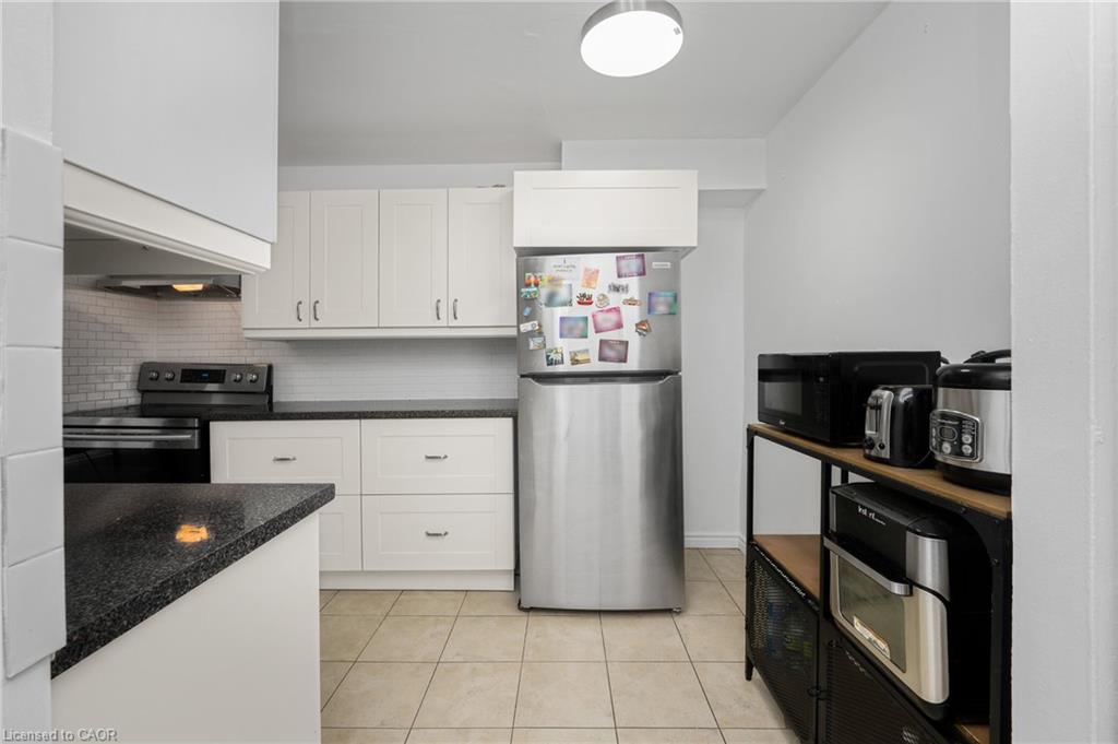 41-1420 Garth Street Property Photo 10