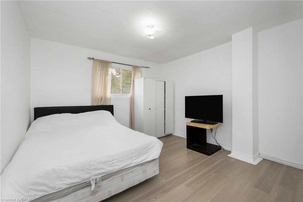 41-1420 Garth Street Property Photo 12
