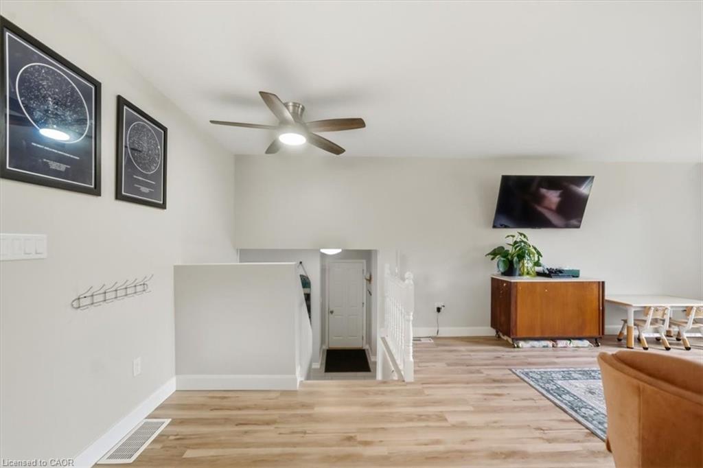 9487 Maas Park Drive Property Photo 14
