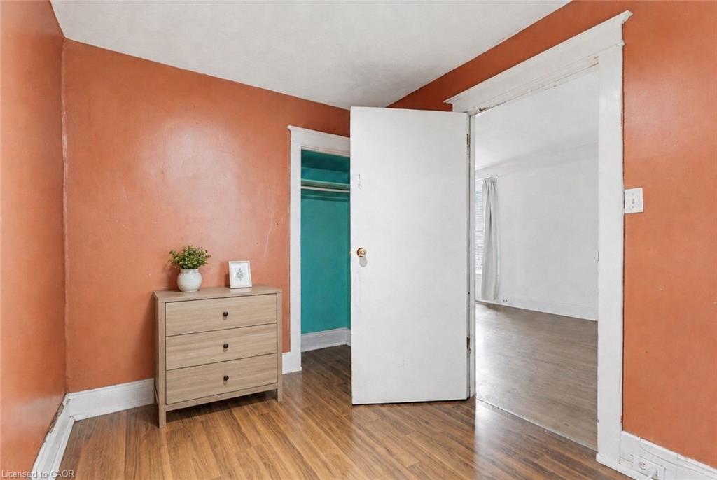 46 East 16th Street Property Photo 9