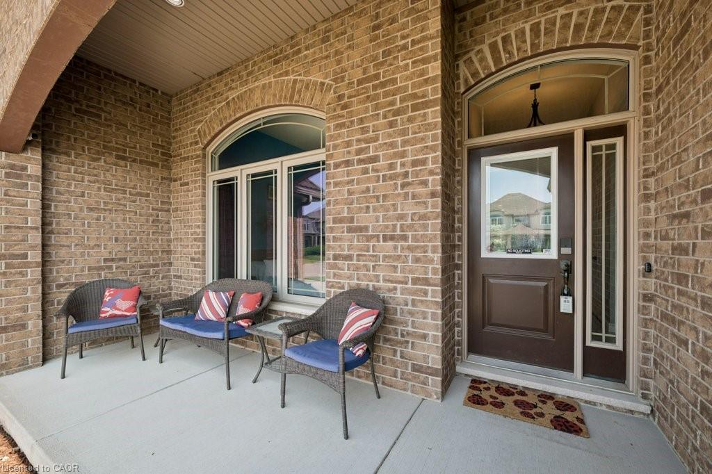 366 Townsend Drive Property Photo 5