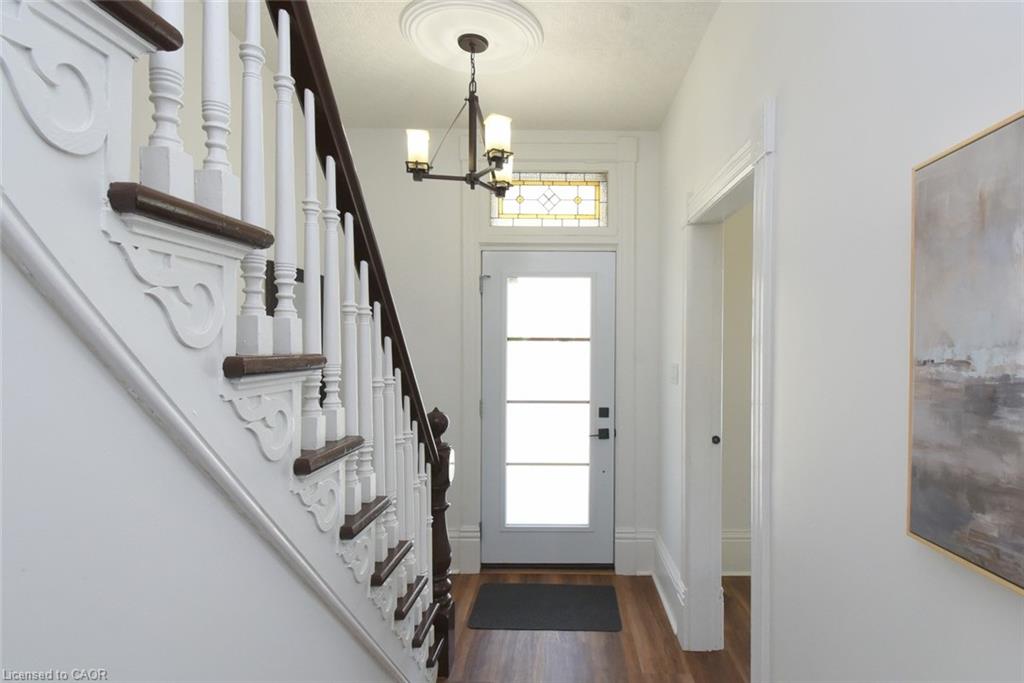 89 Lynden Road Property Photo 8
