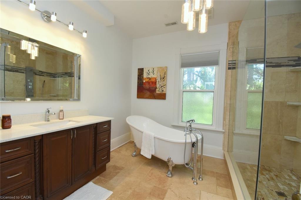 89 Lynden Road Property Photo 18