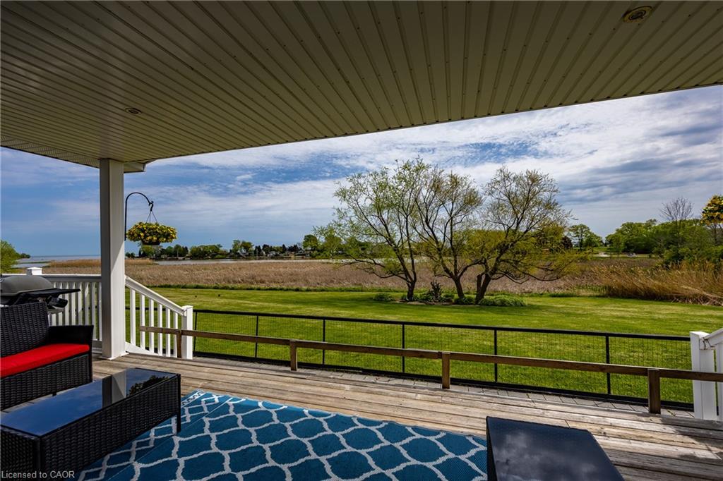 2 Hickory Hollow Property Photo 3