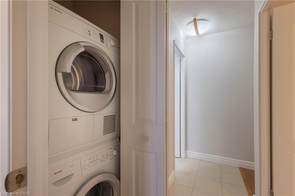 209-6390 Huggins Street Property Photo 15