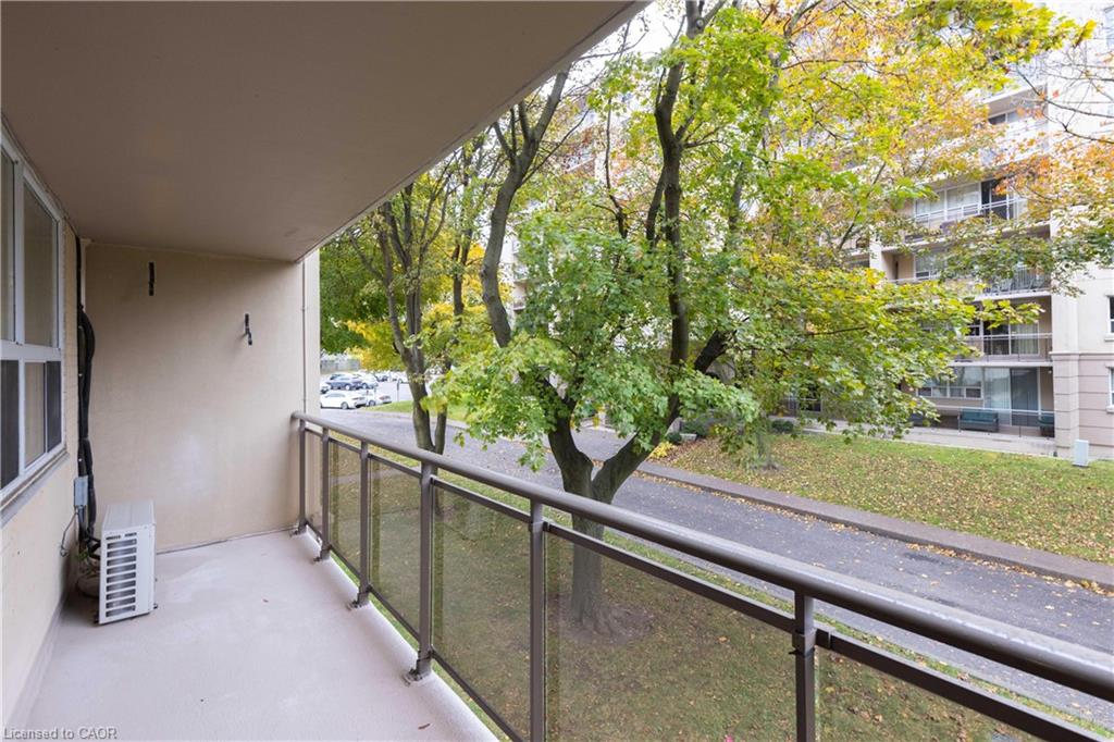 209-6390 Huggins Street Property Photo 17