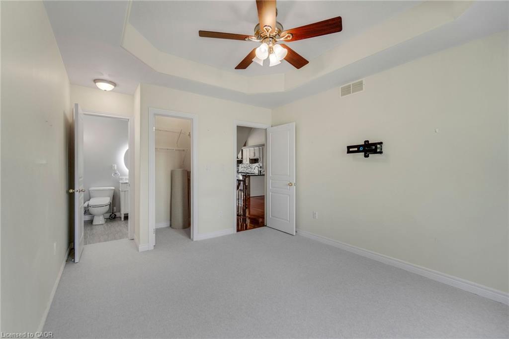 4049 Medland Drive Property Photo 20