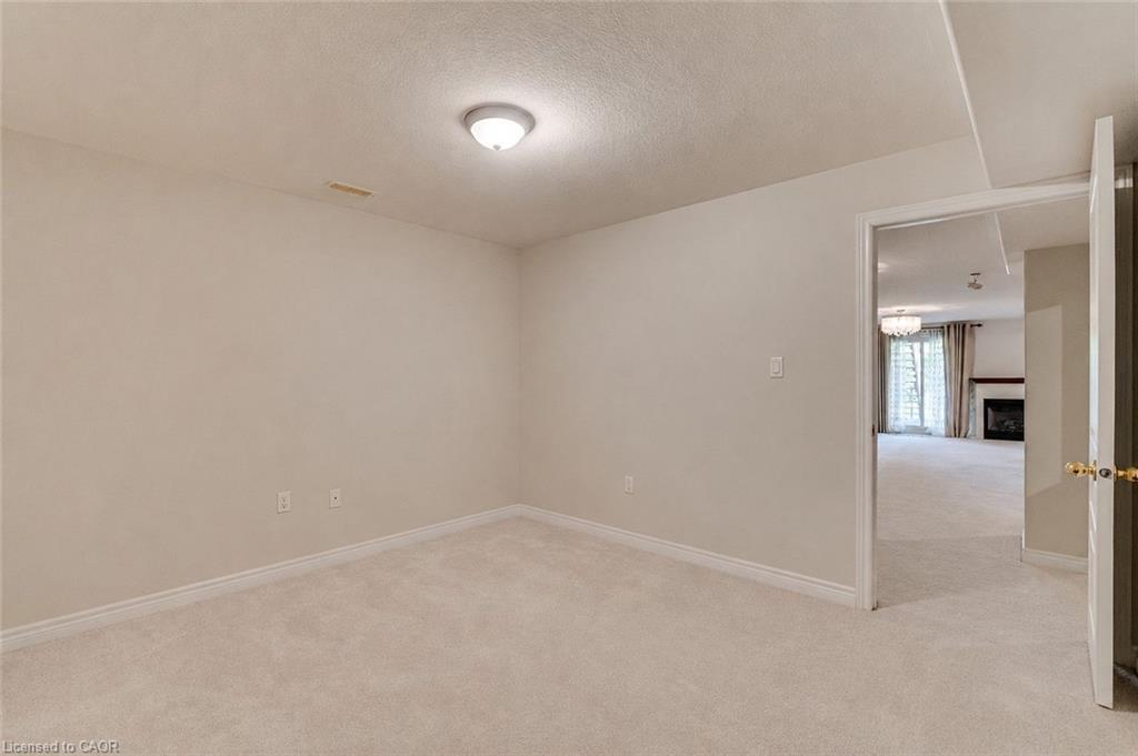 4049 Medland Drive Property Photo 43