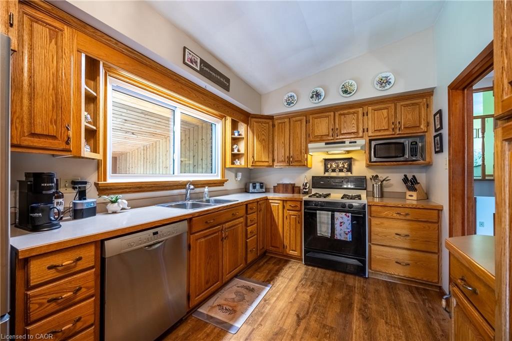 1712 Vittoria Road Property Photo 8