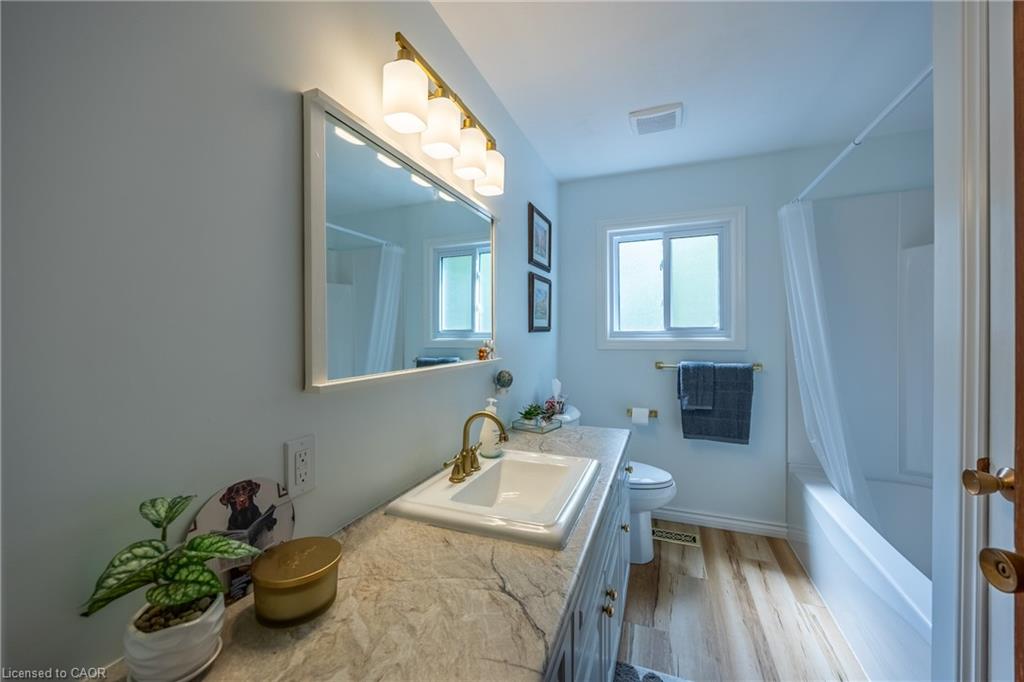 1712 Vittoria Road Property Photo 11
