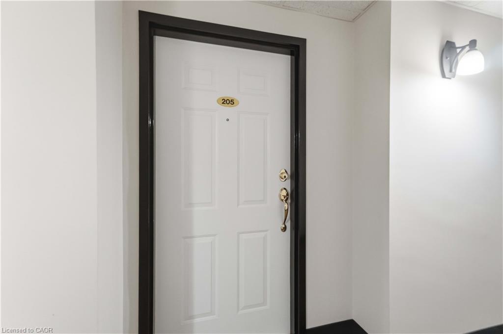 205-970 Golf Links Road Property Photo 5
