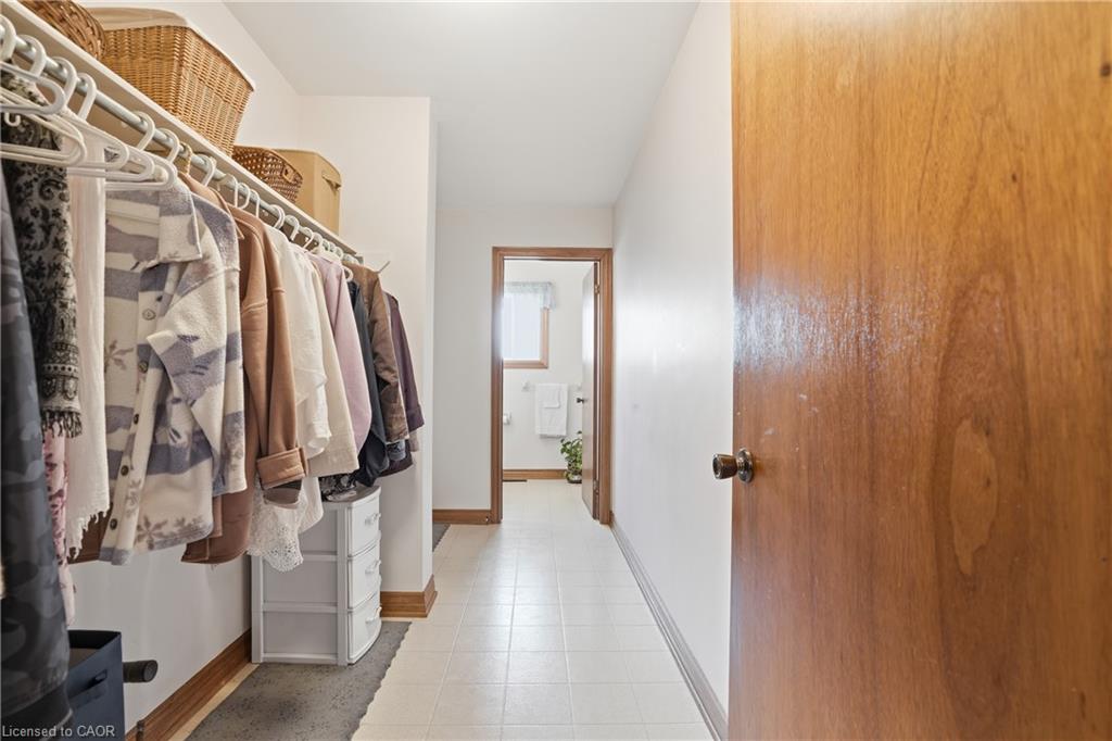 11 Greenbriar Court Property Photo 13