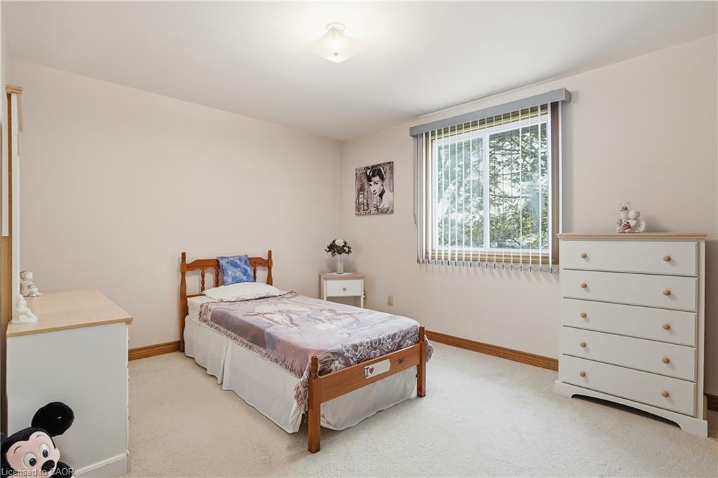 11 Greenbriar Court Property Photo 19