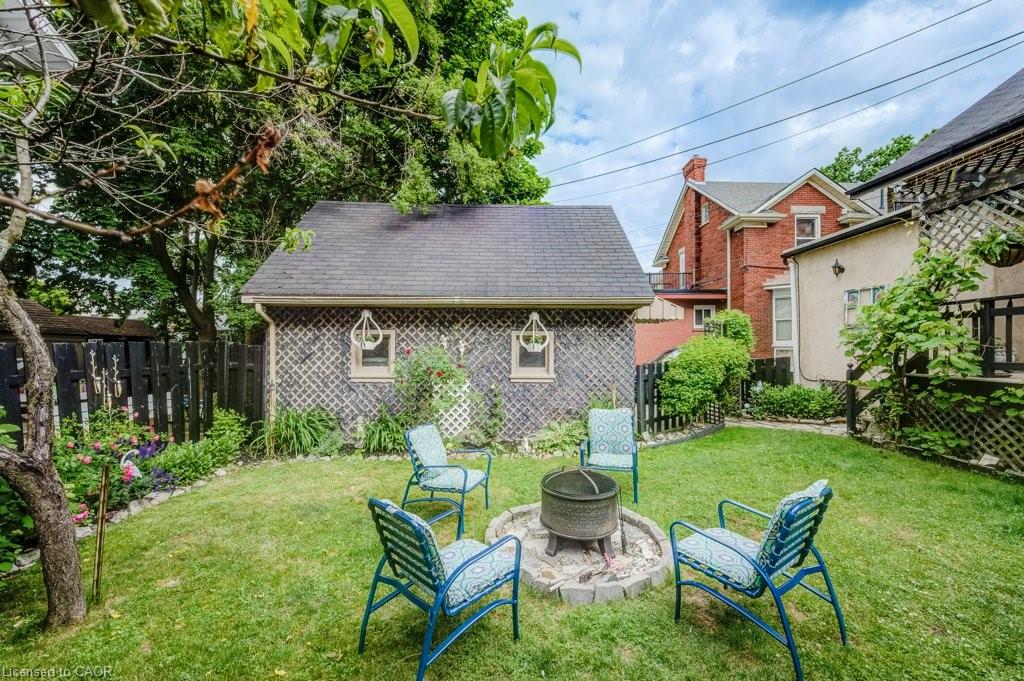 78 Chestnut Street Property Photo 10