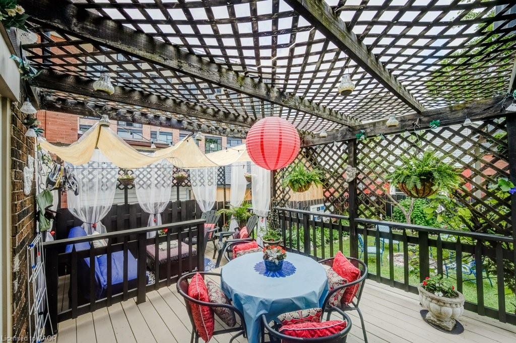 78 Chestnut Street Property Photo 13