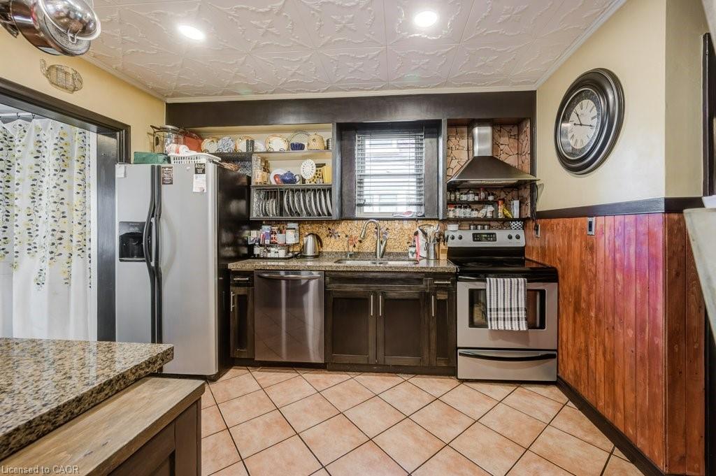 78 Chestnut Street Property Photo 23