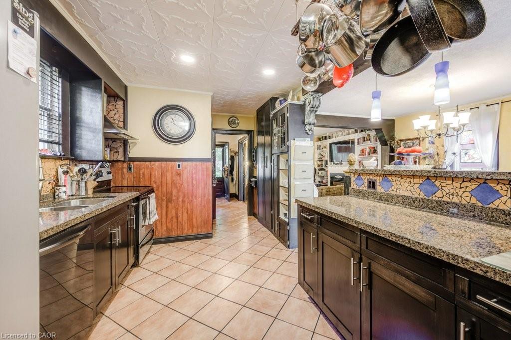 78 Chestnut Street Property Photo 25