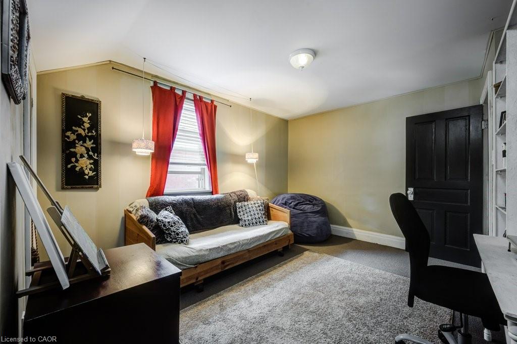 78 Chestnut Street Property Photo 31