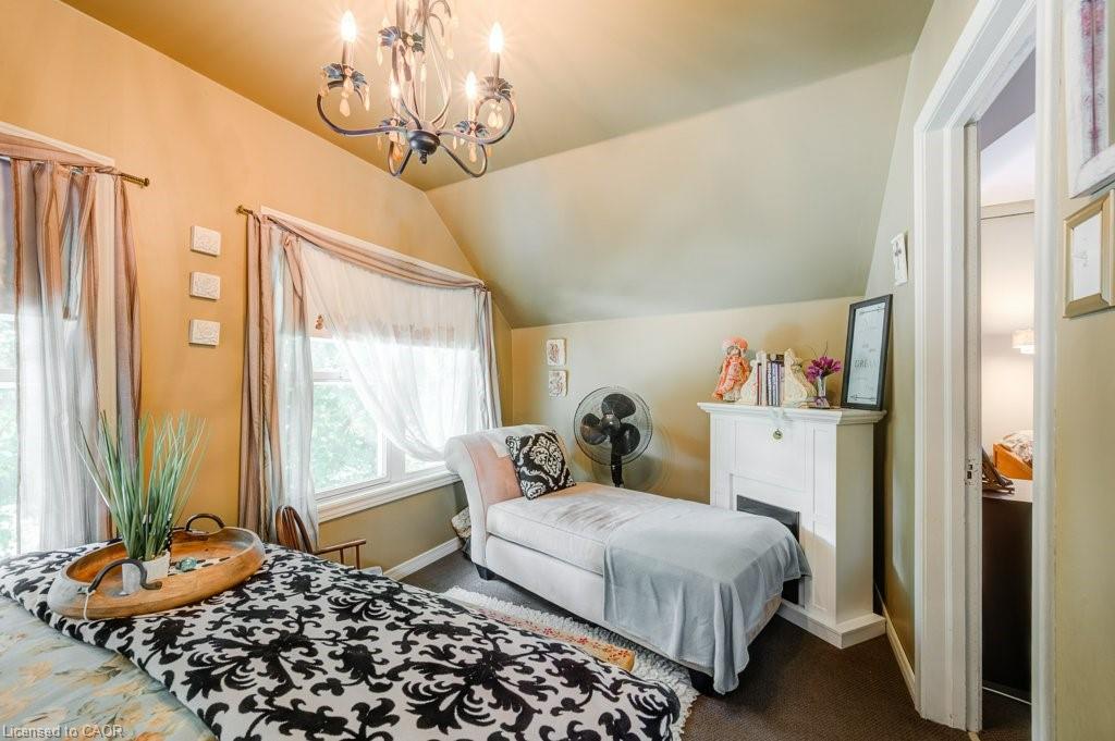 78 Chestnut Street Property Photo 34