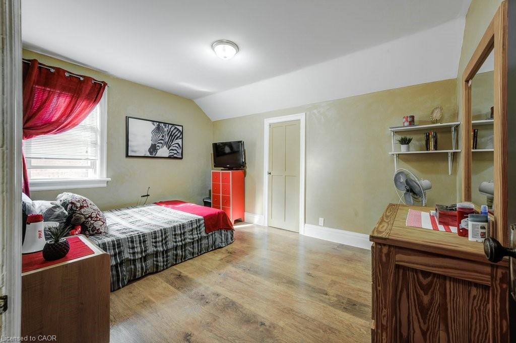 78 Chestnut Street Property Photo 38