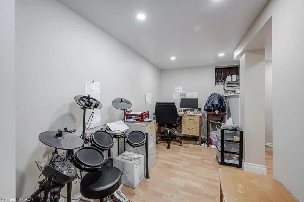 78 Chestnut Street Property Photo 42