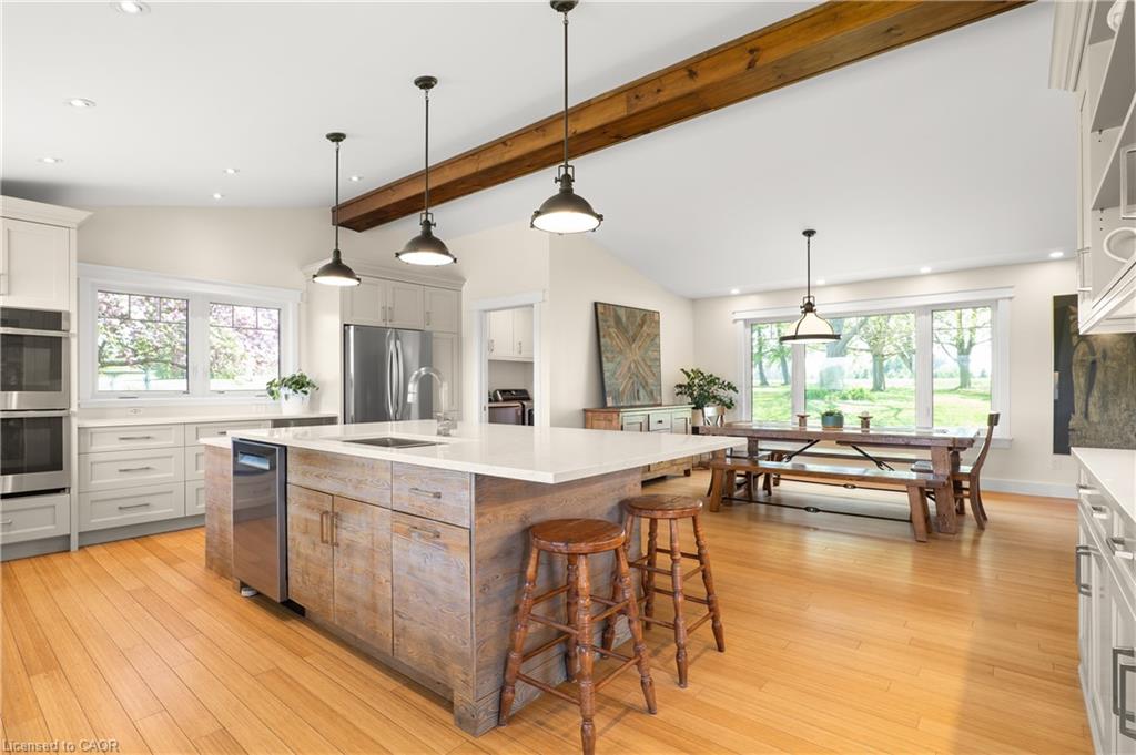 5902 Sideroad 6 N Property Photo 14