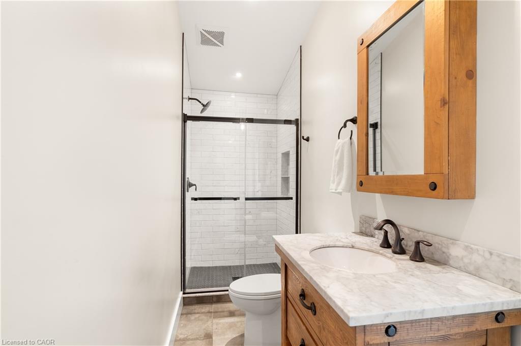 5902 Sideroad 6 N Property Photo 18