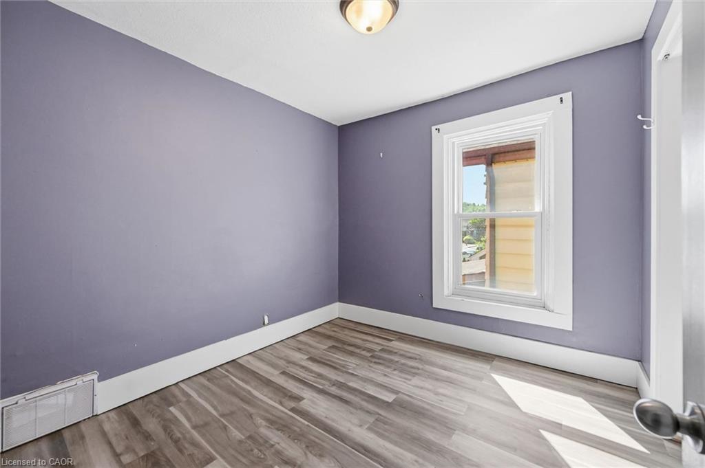 343 Cumberland Avenue Property Photo 23