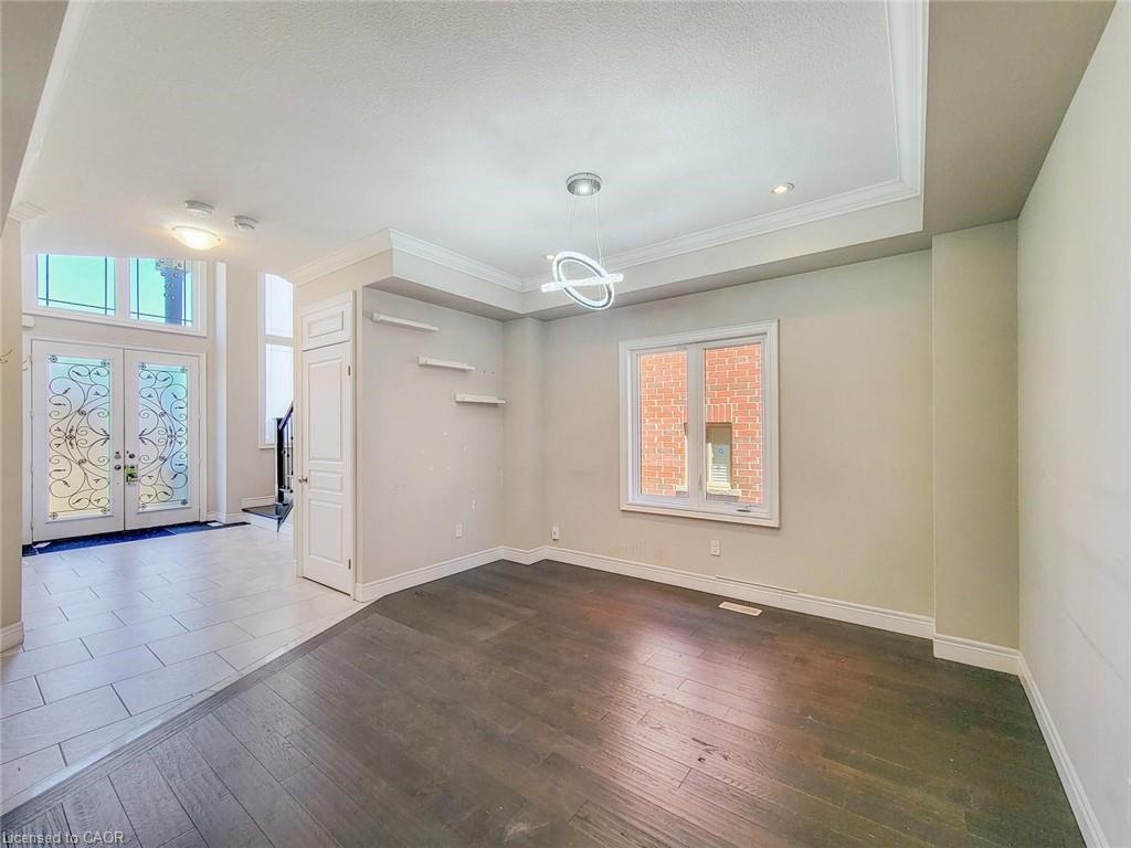 7 Chardonnay Street Property Photo 8