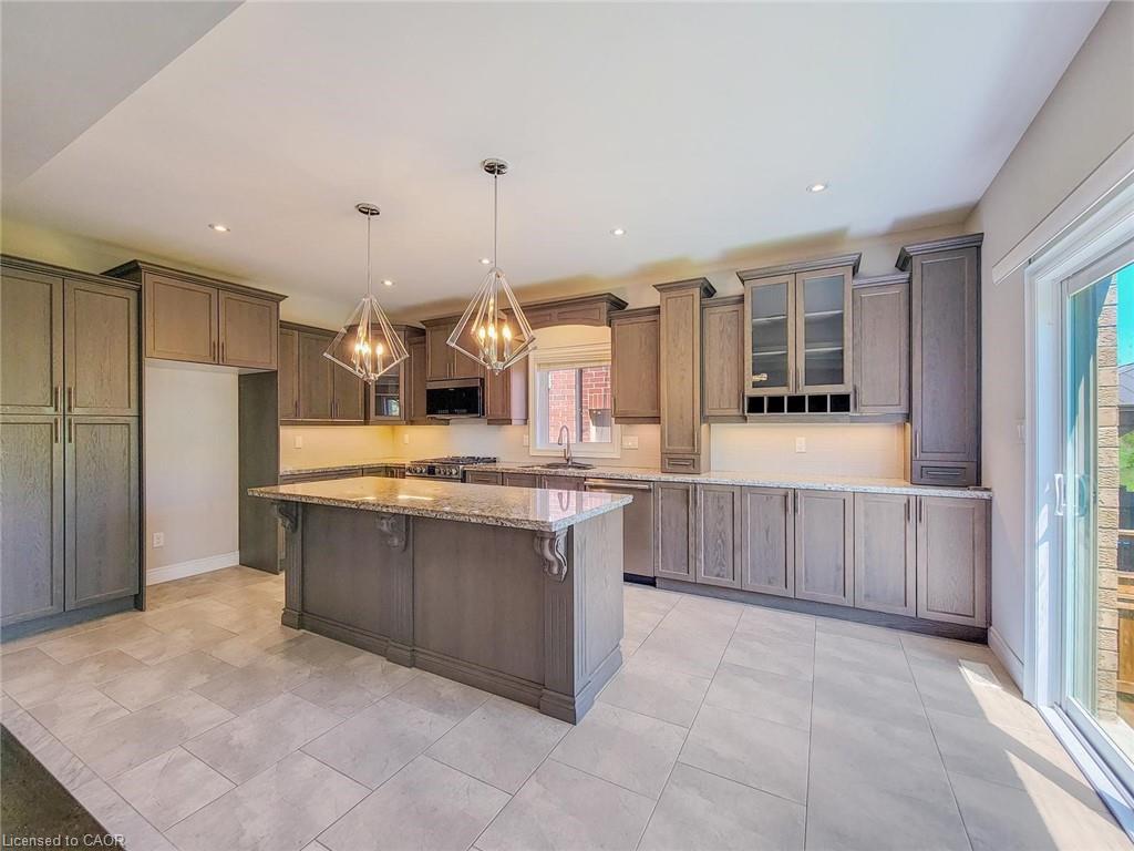 7 Chardonnay Street Property Photo 15