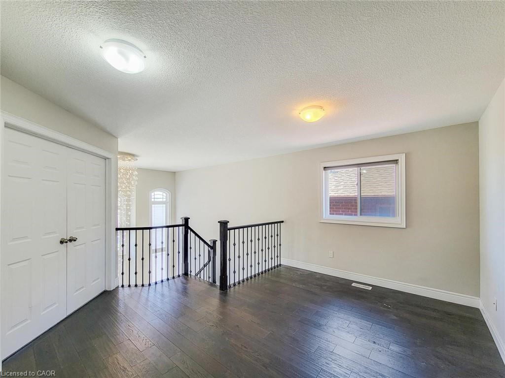 7 Chardonnay Street Property Photo 21