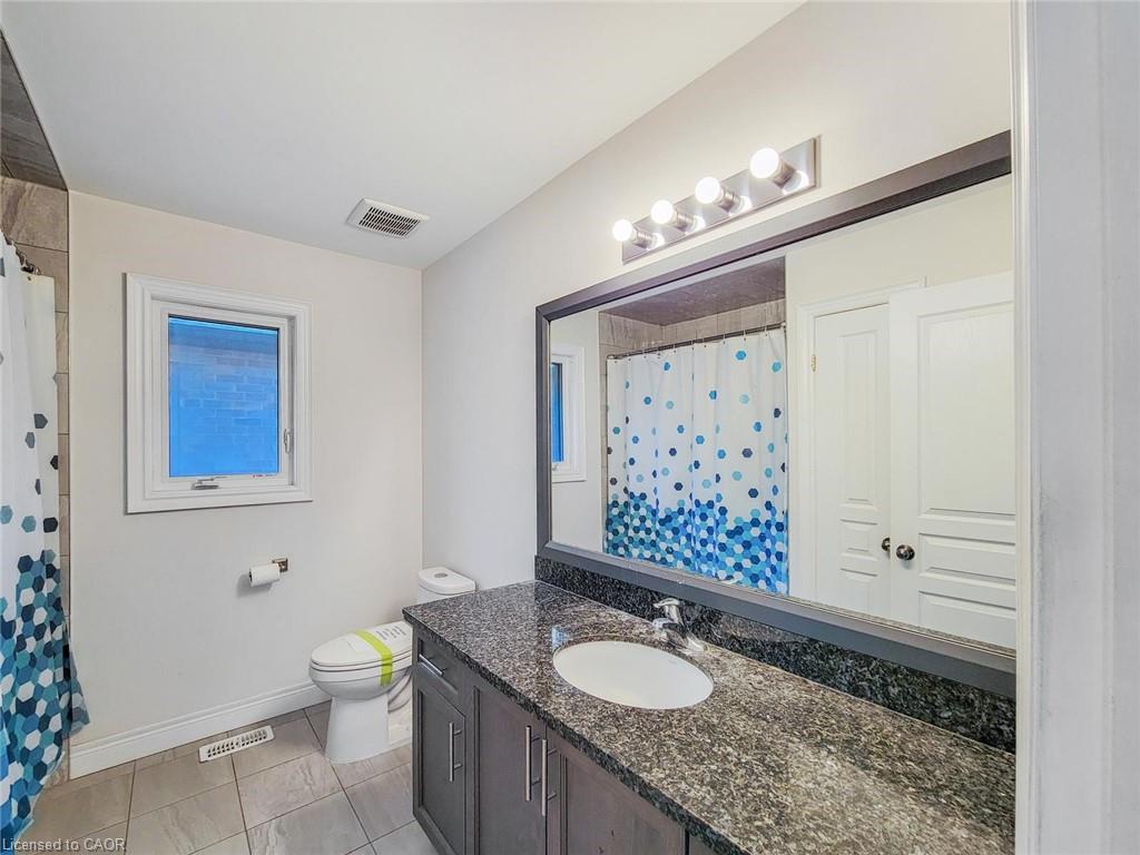7 Chardonnay Street Property Photo 33
